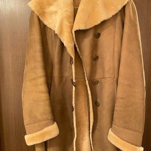 Blue Duck Women Shearling jacket size M. Gently used